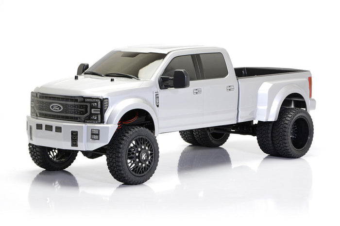 CD0905 F-450 Silver Mercury complete body installed front three-quarter view