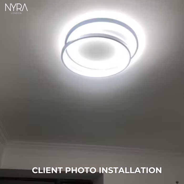 Queen's Ring Lamp