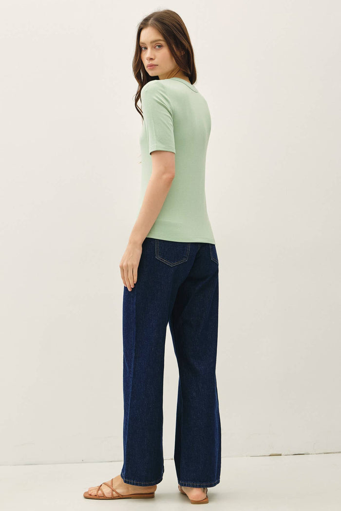 ULTRA SOFT BASIC SHORT SLEEVE TOP